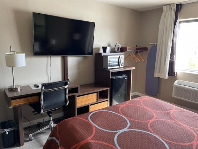 Super 8 By Wyndham Alton Motel Luaran gambar