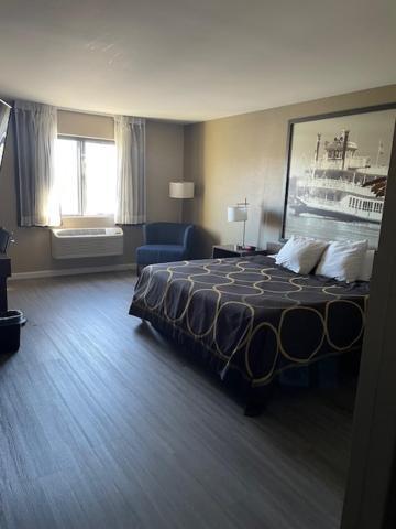 Super 8 By Wyndham Alton Motel Luaran gambar